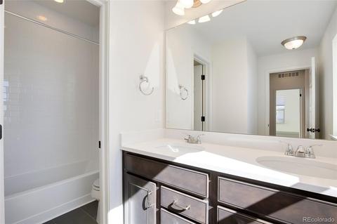 5905 Hanover, Denver, CO 80238 photo 23