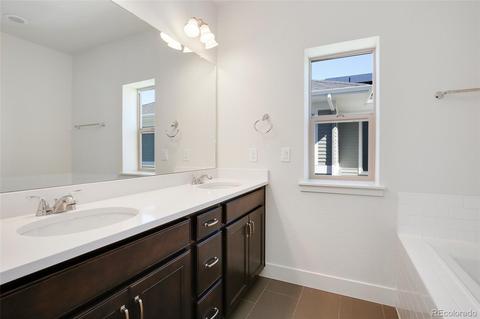 5905 Hanover, Denver, CO 80238 photo 19