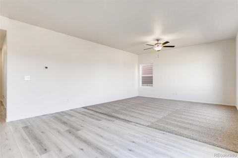 383 Maple St, Bennett, CO 80102 photo 9