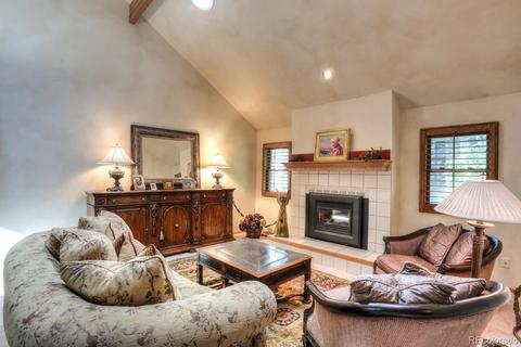 8505 E Temple Dr #439, Denver, CO 80237 photo 4