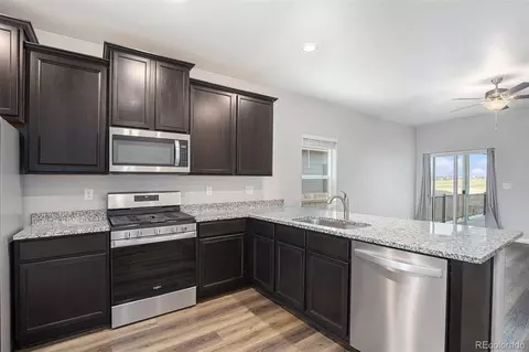 Kitchen - 18151 E 89th Pl, Commerce City, CO 80022 photo 2 of 2