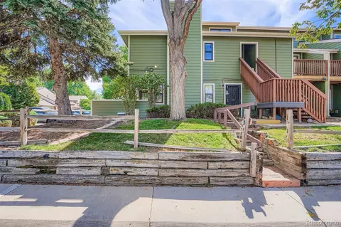 540 S Forest St #3-204, Denver, CO 80246