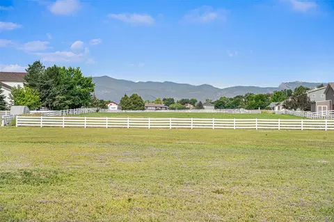 7787 Mcintyre Ct, Arvada, CO 80007 photo 2