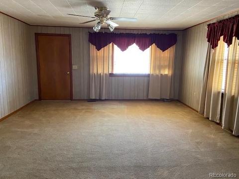 122 S Main St, Eckley, CO 80727 photo 4
