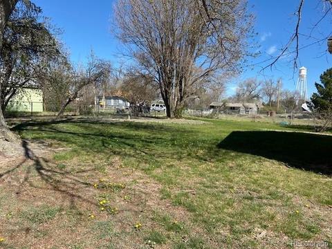 122 S Main St, Eckley, CO 80727 photo 3