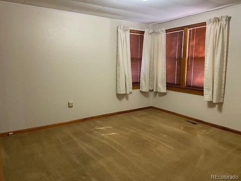 122 S Main St, Eckley, CO 80727 photo 8
