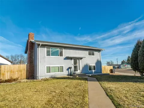 2950 Lancaster Dr, Pueblo, CO 81005