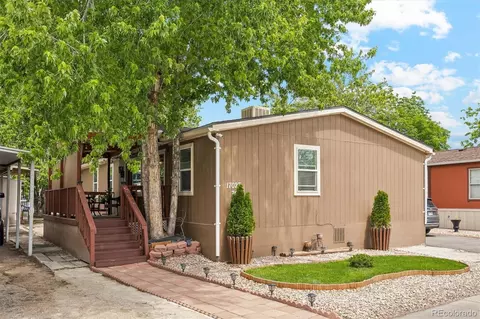 17027 E Coolidge Pl, Aurora, CO 80011