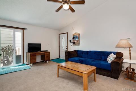 17958 E Colgate Pl, Aurora, CO 80013 photo 3
