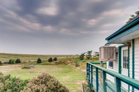 44288 E Iliff Trl, Bennett, CO 80102 photo 9