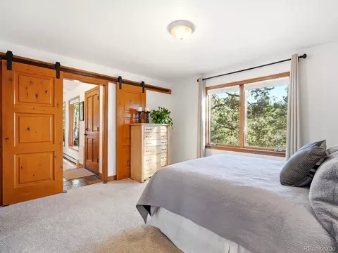 Bedroom - 9808 Fallen Rock Rd, Conifer, CO 80433 photo 2 of 5
