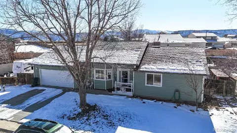 1450 La Mesa Cir, Rangely, CO 81648