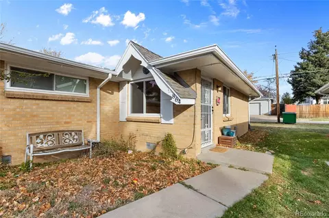 864 Emporia St, Aurora, CO 80010