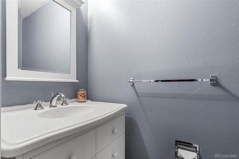 9239 E Nassau Ave, Denver, CO 80237 photo 13