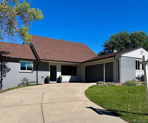 7226 S Highland Dr, Littleton, CO 80120