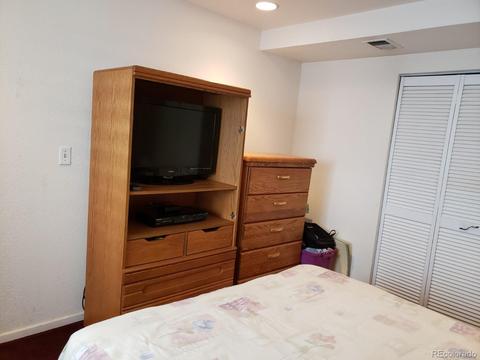 4302 Deephaven Ct, Denver, CO 80239 photo 11