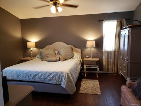 4302 Deephaven Ct, Denver, CO 80239 photo 7