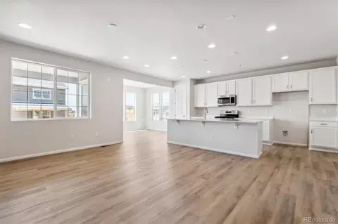 24504 E 37th Ave, Aurora, CO 80019 photo 7