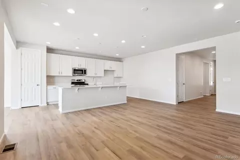 24504 E 37th Ave, Aurora, CO 80019 photo 11