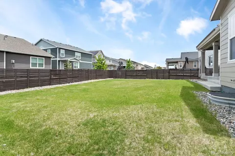 Exterior - 27209 E Cedar Ave, Aurora, CO 80018 photo 7 of 8