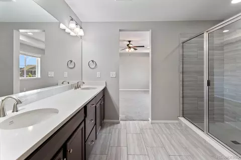 Bath - 27209 E Cedar Ave, Aurora, CO 80018 photo 3 of 5
