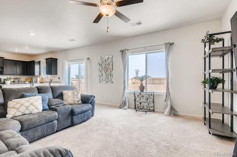342 Walnut St, Bennett, CO 80102 photo 6