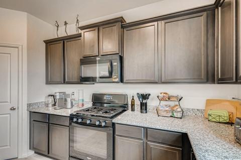 342 Walnut St, Bennett, CO 80102 photo 12