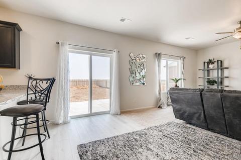 342 Walnut St, Bennett, CO 80102 photo 8