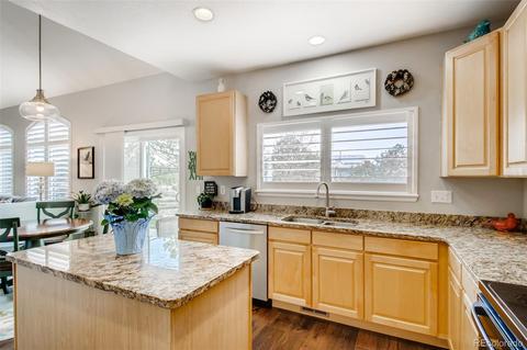 6275 S Telluride Ct, Aurora, CO 80016 photo 9
