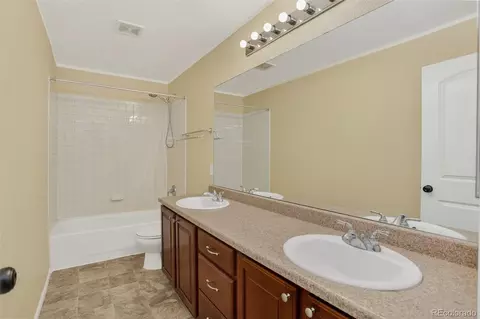 Bath - 24582 E Idaho Pl, Aurora, CO 80018 photo 3 of 3