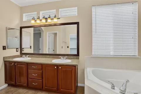 Bath - 24582 E Idaho Pl, Aurora, CO 80018 photo 1 of 3