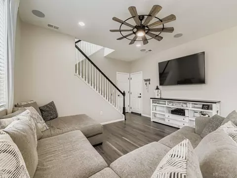 27893 E 9th Ln, Aurora, CO 80018 photo 8