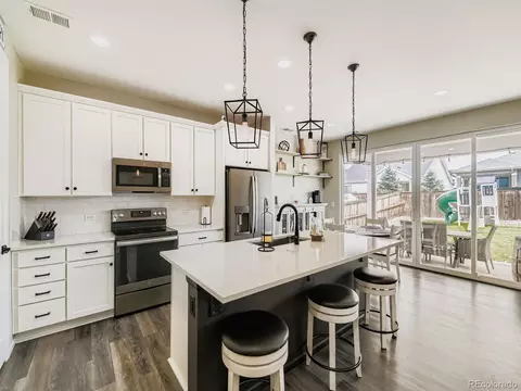 27893 E 9th Ln, Aurora, CO 80018 photo 4
