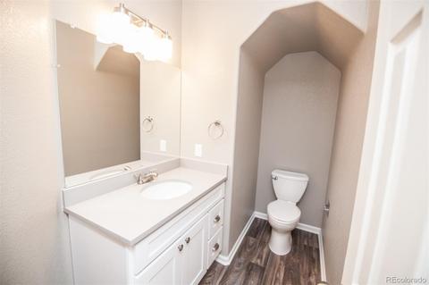 12331 E 2nd Dr, Aurora, CO 80011 photo 3