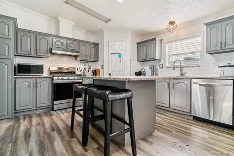 17491 E 15th Pl, Aurora, CO 80011 photo 5