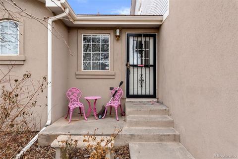 19555 E 40th Ave, Denver, CO 80249 photo 2