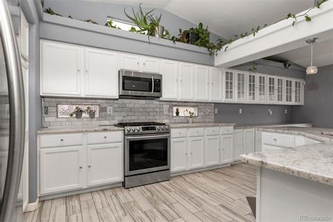 19555 E 40th Ave, Denver, CO 80249 photo 5