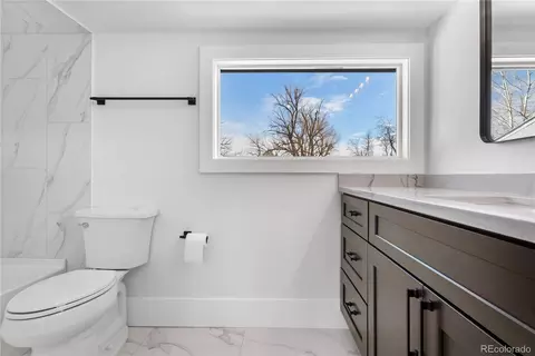 Bath - 245 Fair Pl, Boulder, CO 80302 photo 6 of 7