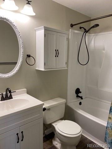1051 Centennial Dr, Bennett, CO 80102 photo 5
