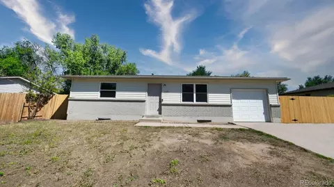 5554 Blackhawk Way, Denver, CO 80239