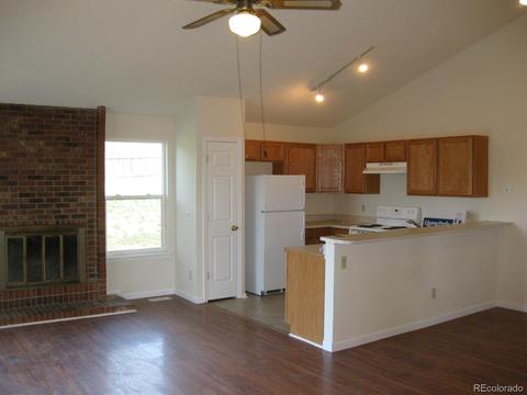 19458 E Utah Pl, Aurora, CO 80017 photo 3