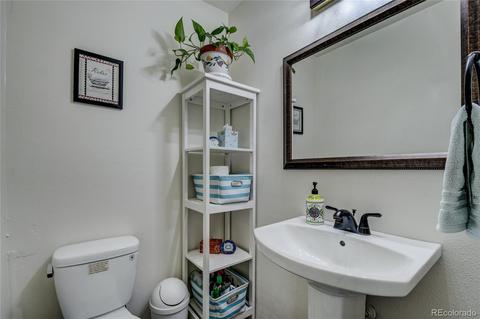 12063 E 3rd Ave, Aurora, CO 80011 photo 10
