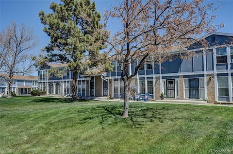 12063 E 3rd Ave, Aurora, CO 80011 photo 2