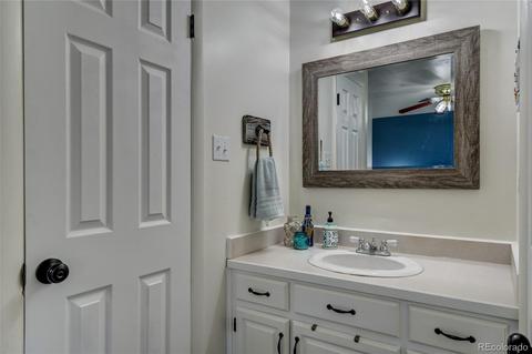 12063 E 3rd Ave, Aurora, CO 80011 photo 21