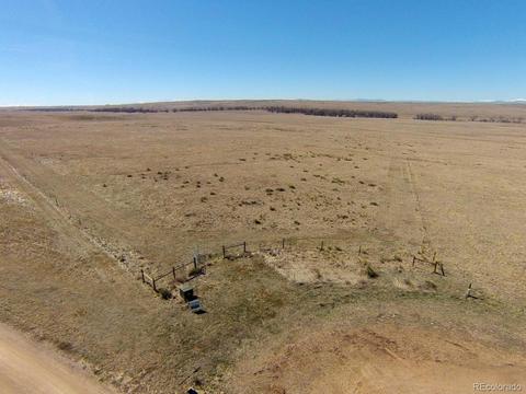 39731 E Costilla Ave, Bennett, CO 80102 photo 4