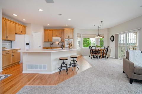 22584 E Peakview Pl, Aurora, CO 80016 photo 5