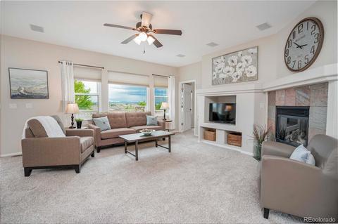22584 E Peakview Pl, Aurora, CO 80016 photo 3