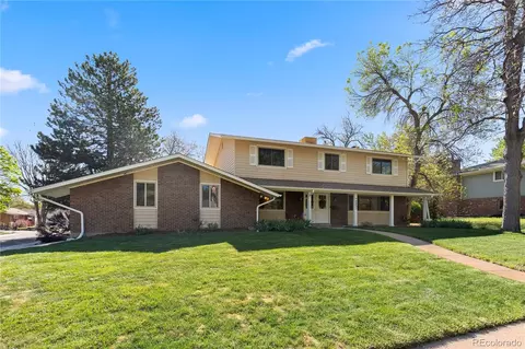 6852 S Spotswood St, Littleton, CO 80120