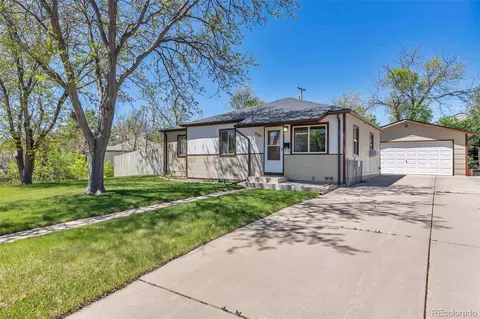 9381 Anderson St, Thornton, CO 80229