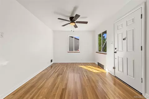Living - 820 Oakland St, Aurora, CO 80010 photo 3 of 5